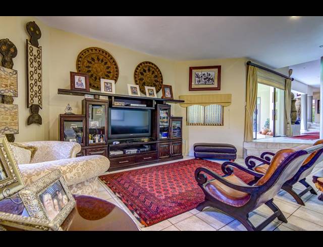 5 BEDROOM HOUSE FOR SALE IN BLUE GILL